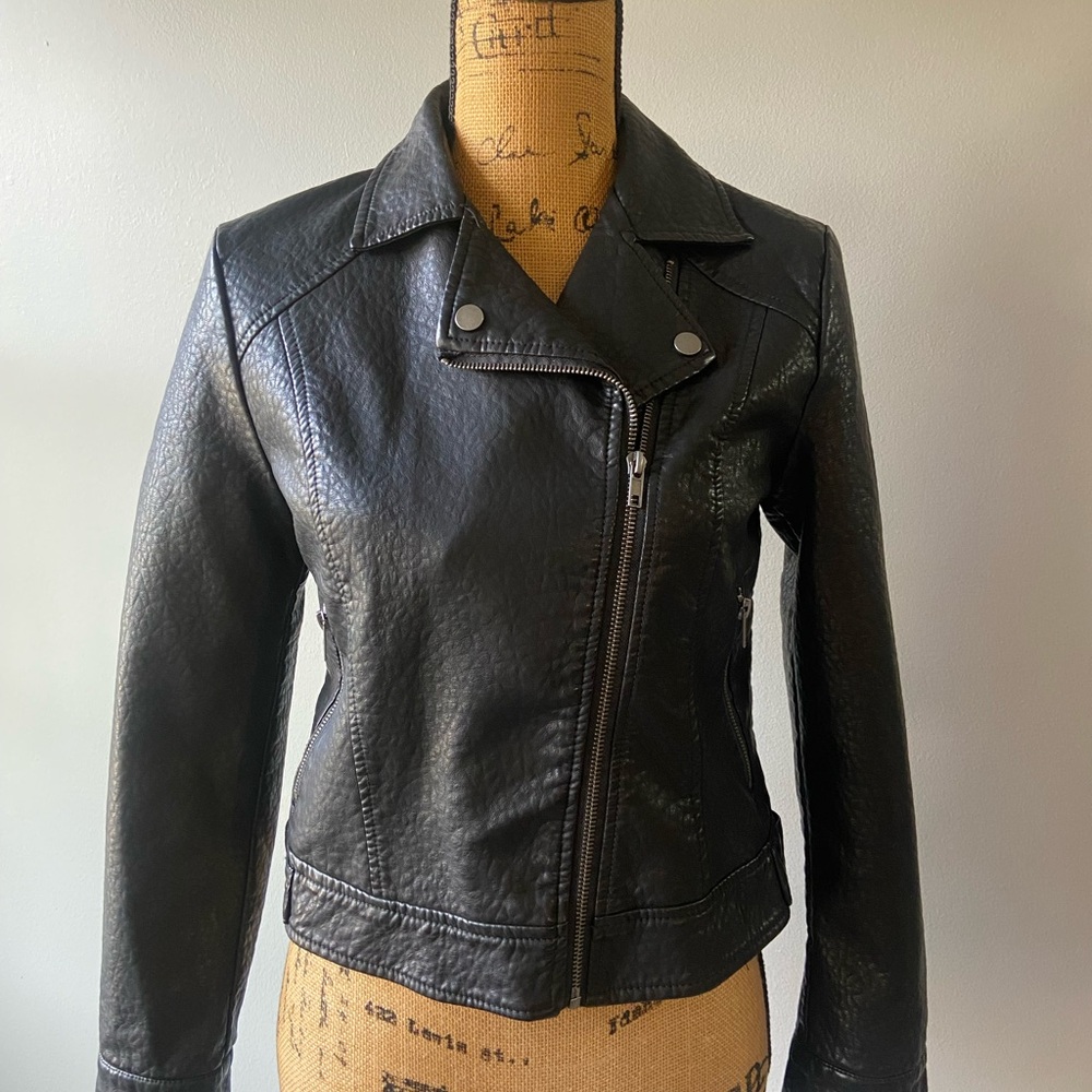 Jack by BB Dakota Sz S Anthropologie Classic Black Faux Leather Jacket - Picture 3 of 13